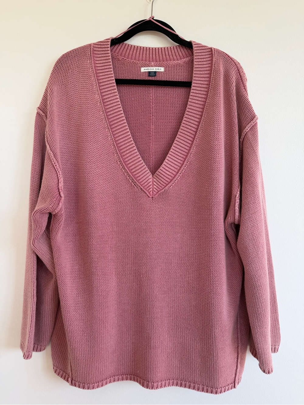 American Eagle Oversized V-Neck Sweater NWOT - Picture 3 of 6